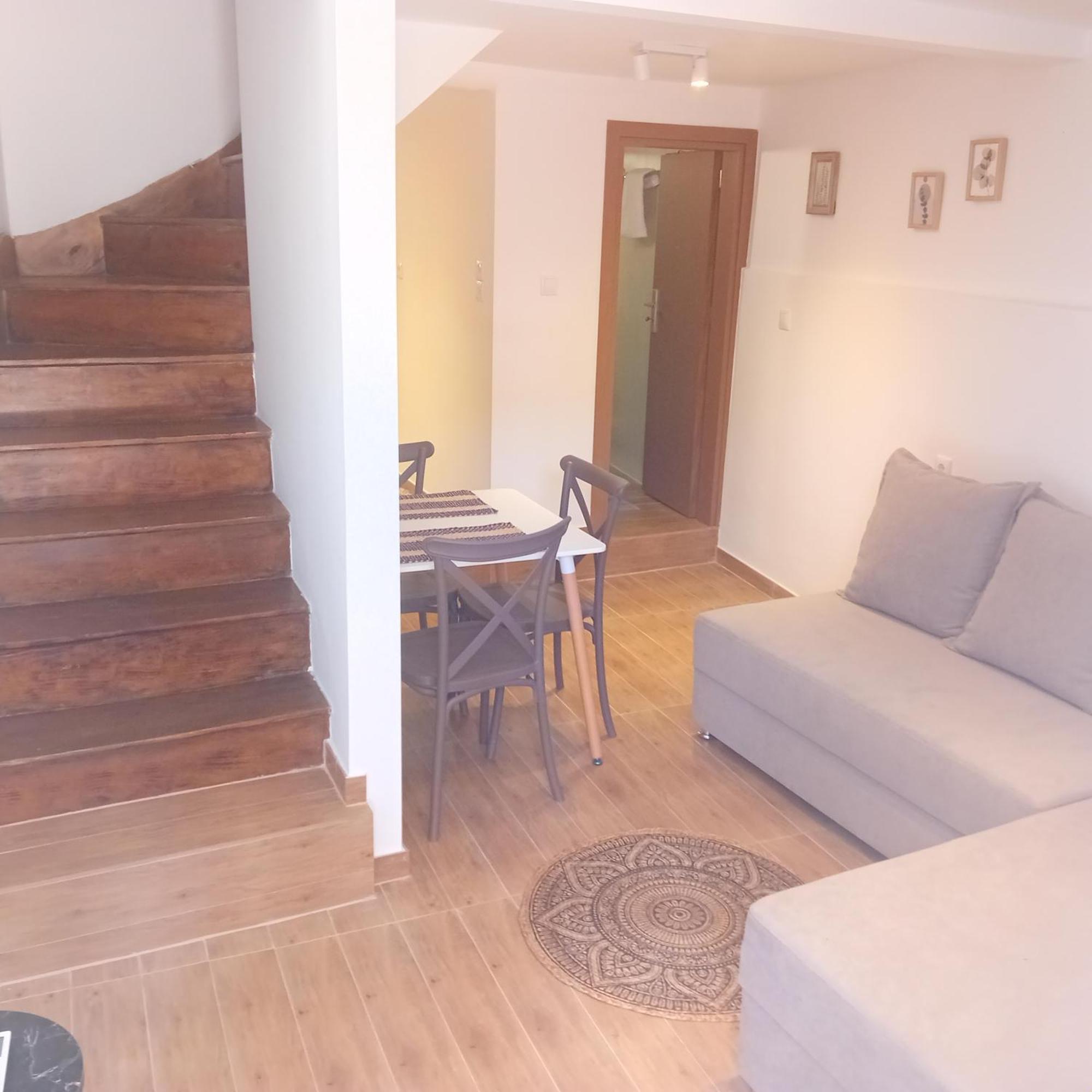 Titinas' Villa Plomari ภายนอก รูปภาพ